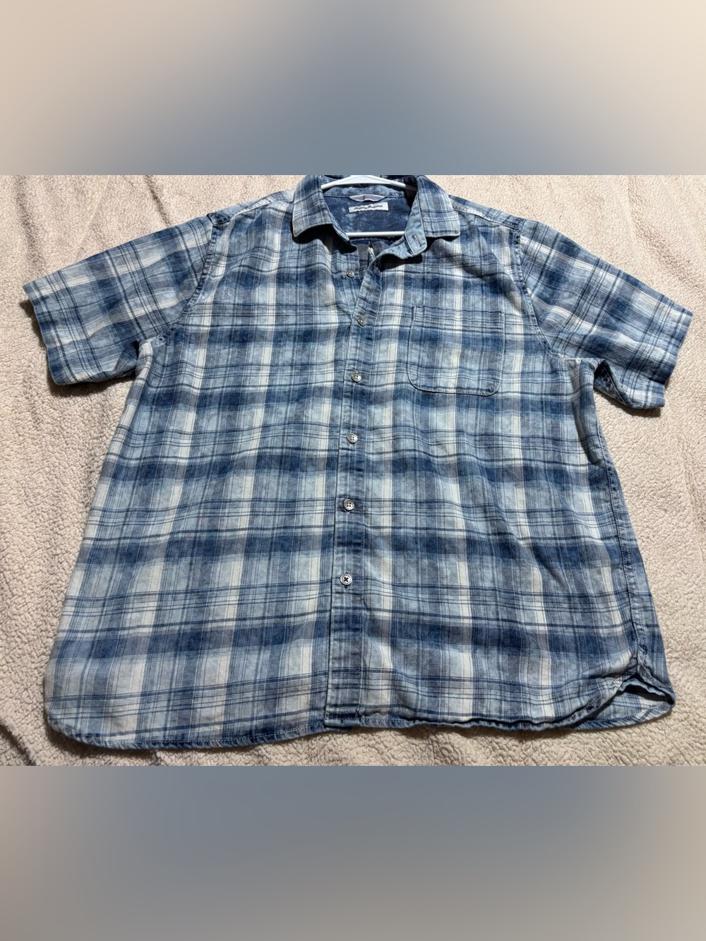 Tommy Bahama Blue Plaid Short-Sleeve Button-Down Shirt